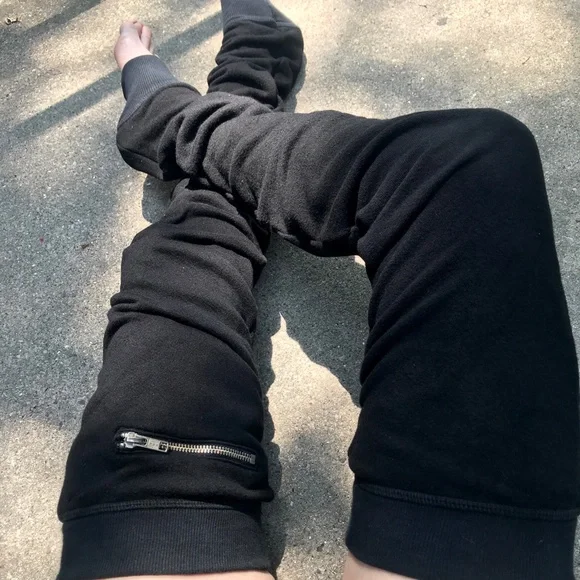 Upcycled Leg Warmers Black Thigh Highs Studded Knee Socks Sweatshirt Zipper Y2k - Picture 12 of 14